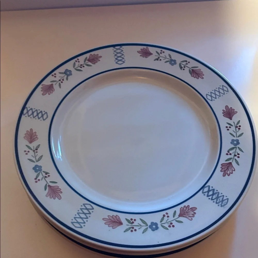Set of 4 1986 Country Granny Cottage Core Dinner Plates Deere Park Stoneware